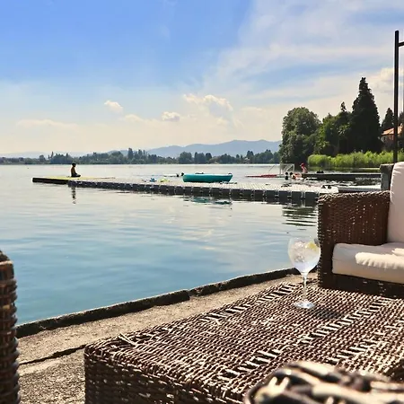 Σπίτι διακοπών Sleeps 6 Pool Ispra